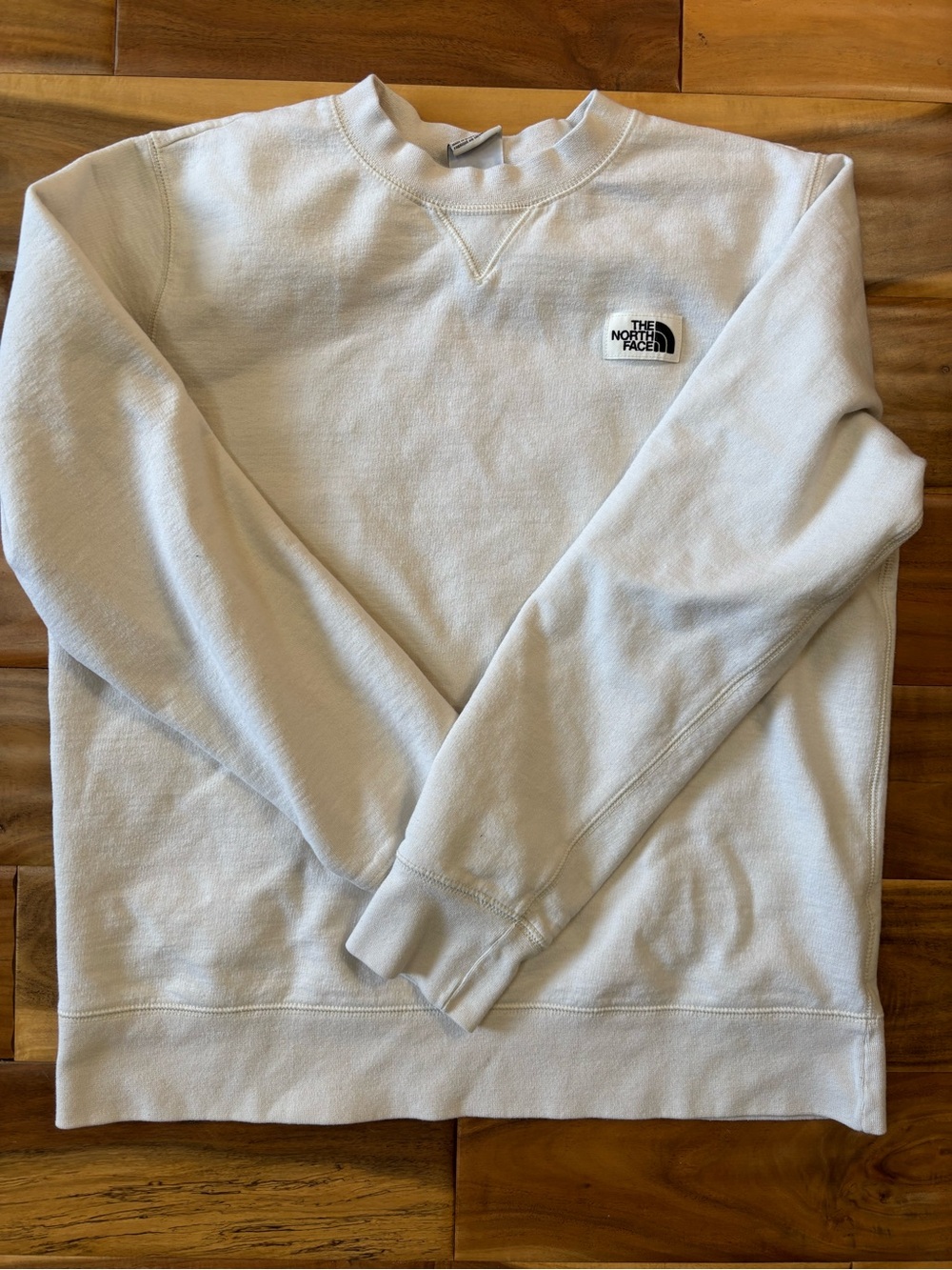 The North Face Women's Crewneck Sweatshirt in Off-White, Size Large